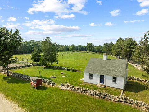 1189 Pequot Trail Stonington CT 06378