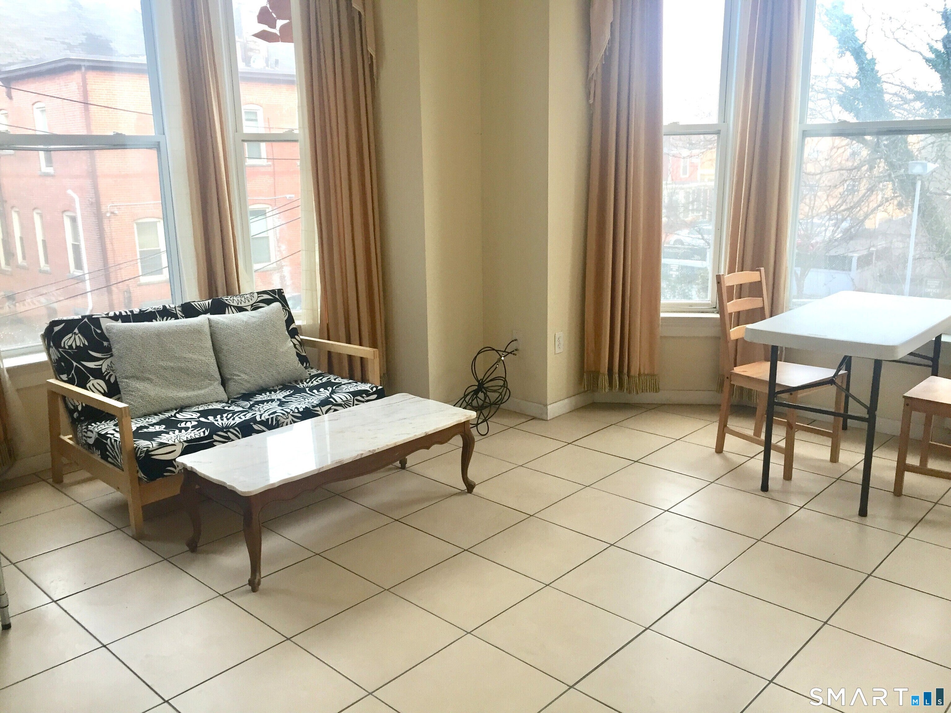 71-73 Whitney Avenue 4