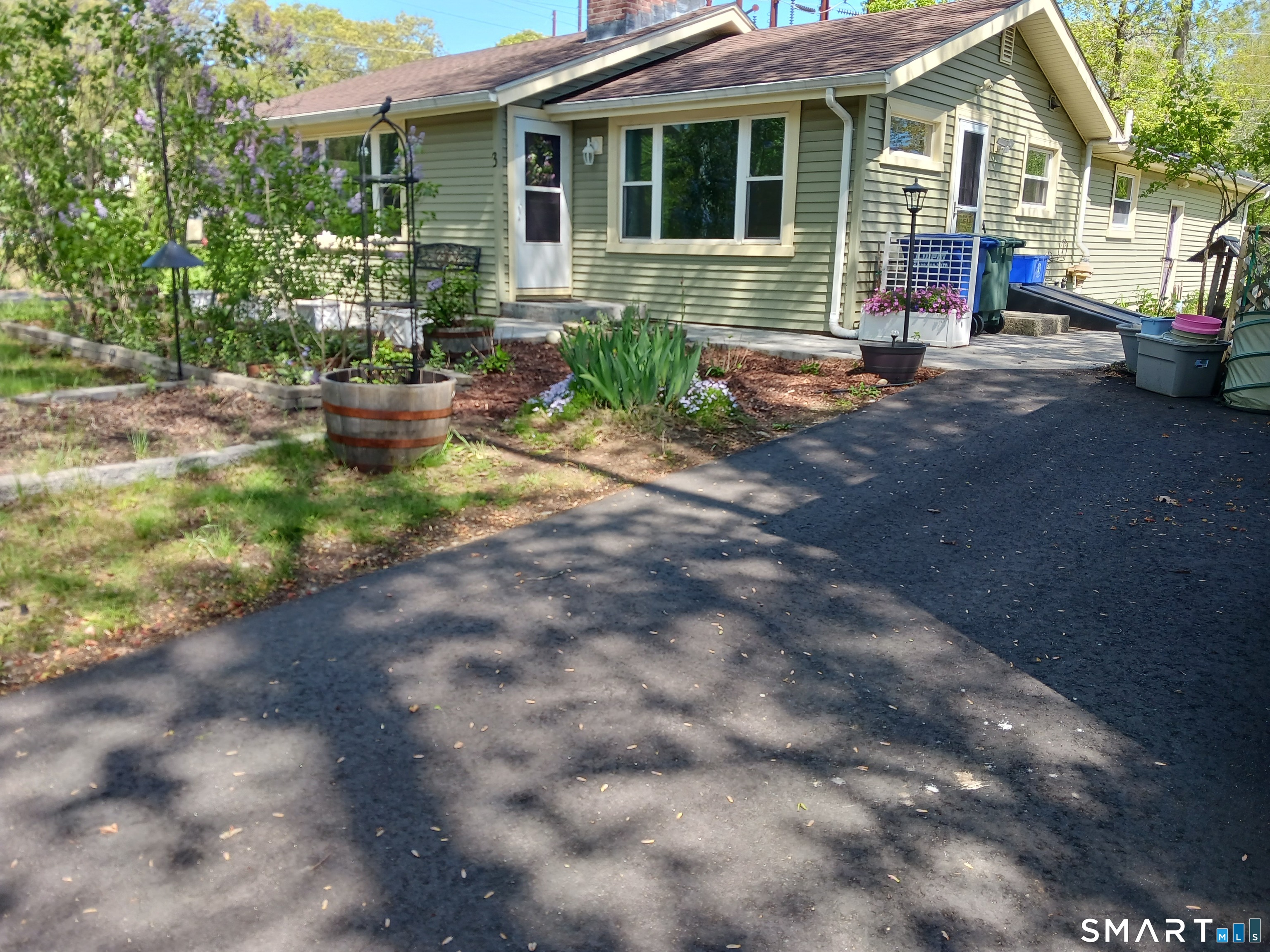 3 Vinegar Hill Road