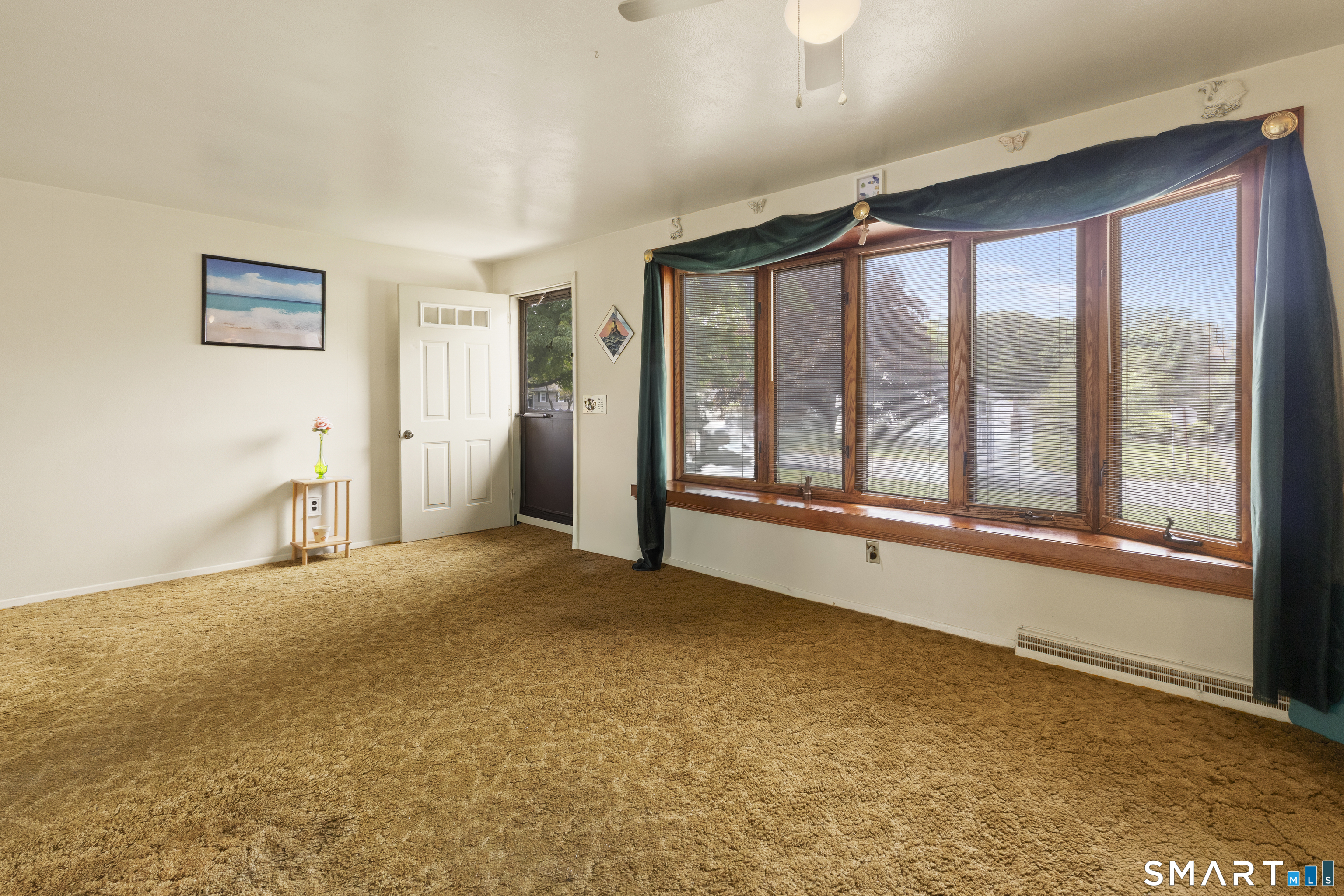 27 McIntosh Avenue