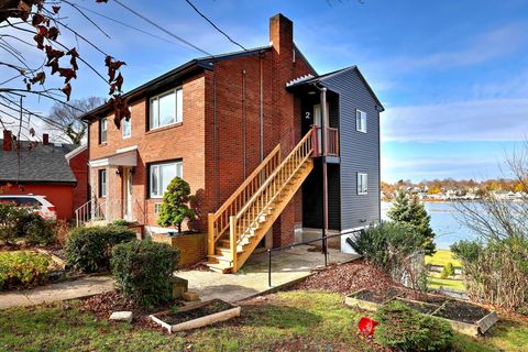 Photo of 800 Quinnipiac Avenue, New Haven, CT 06513 (MLS # 24141955)