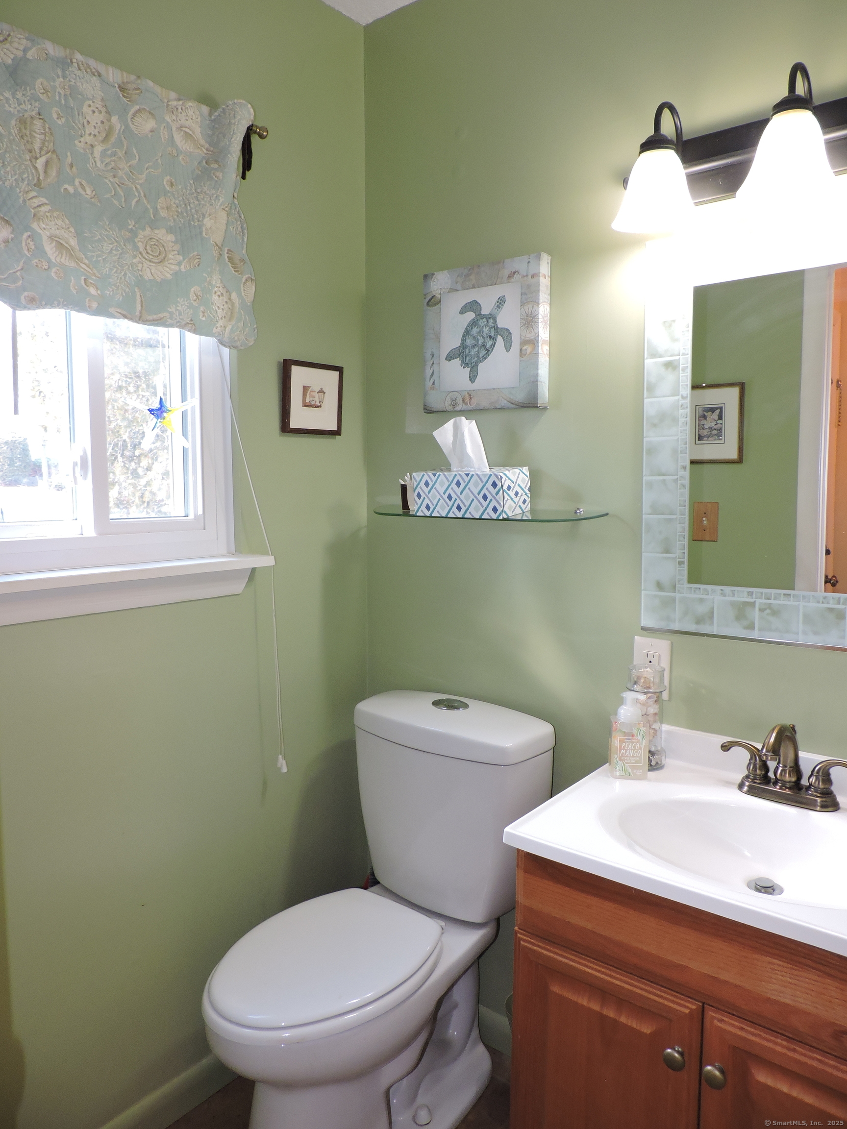 412 Main Street #APT 13, Plymouth, Connecticut image 16