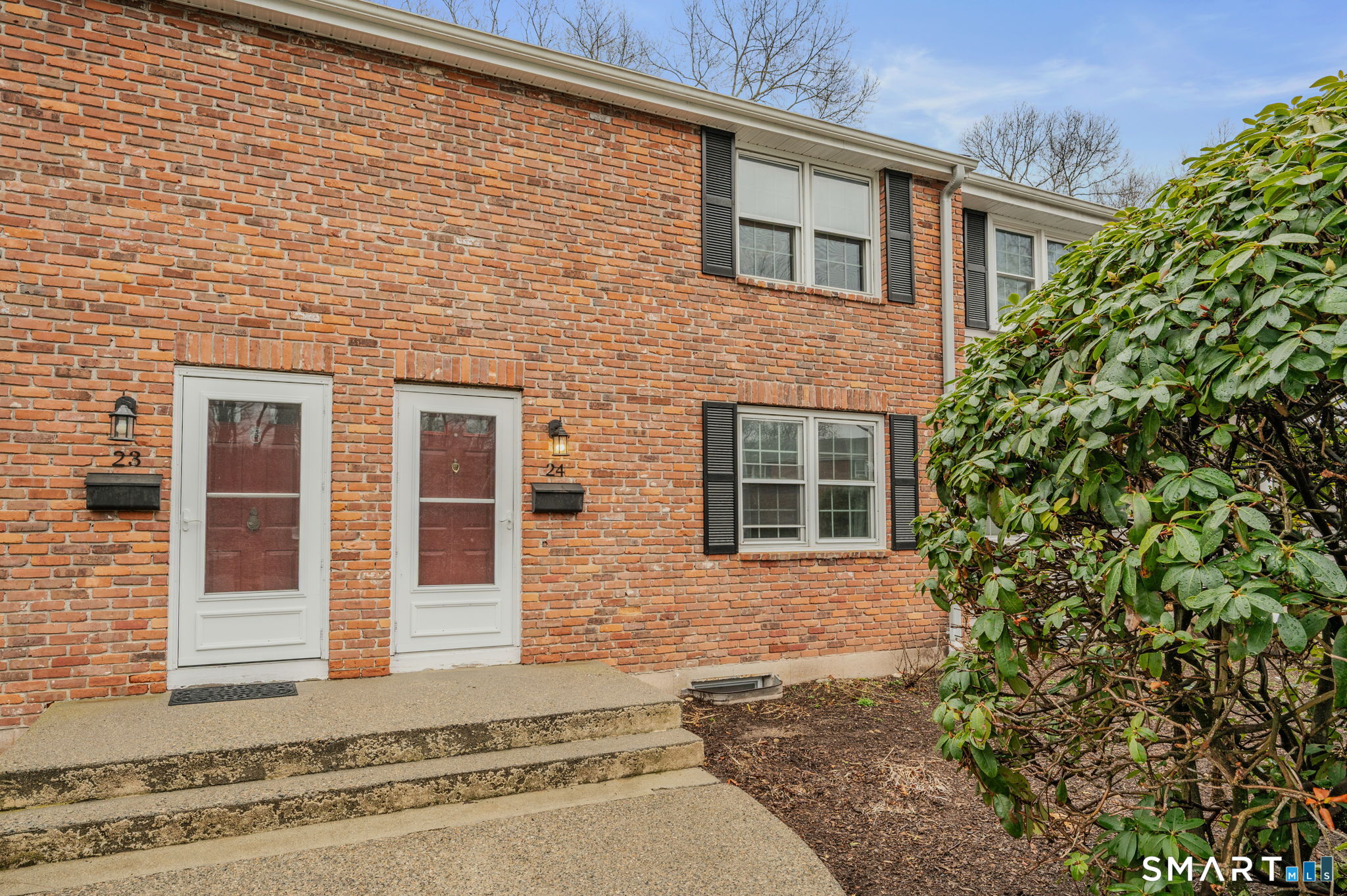 81 East Pattagansett Road 24