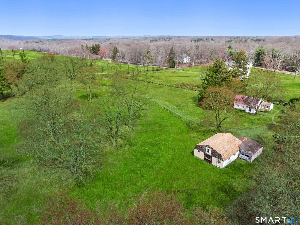 Photo of 60 Locust Road, Greenwich, CT 06831 (MLS # 24165623)