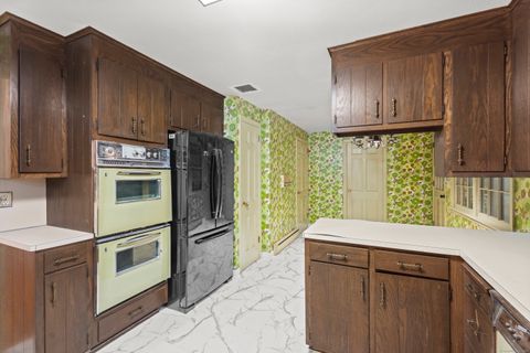 Tiny photo for 8 Roberts Road, Bloomfield, CT 06002 (MLS # 24128363)
