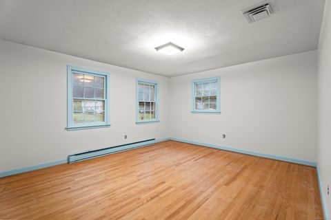 Tiny photo for 8 Roberts Road, Bloomfield, CT 06002 (MLS # 24128363)