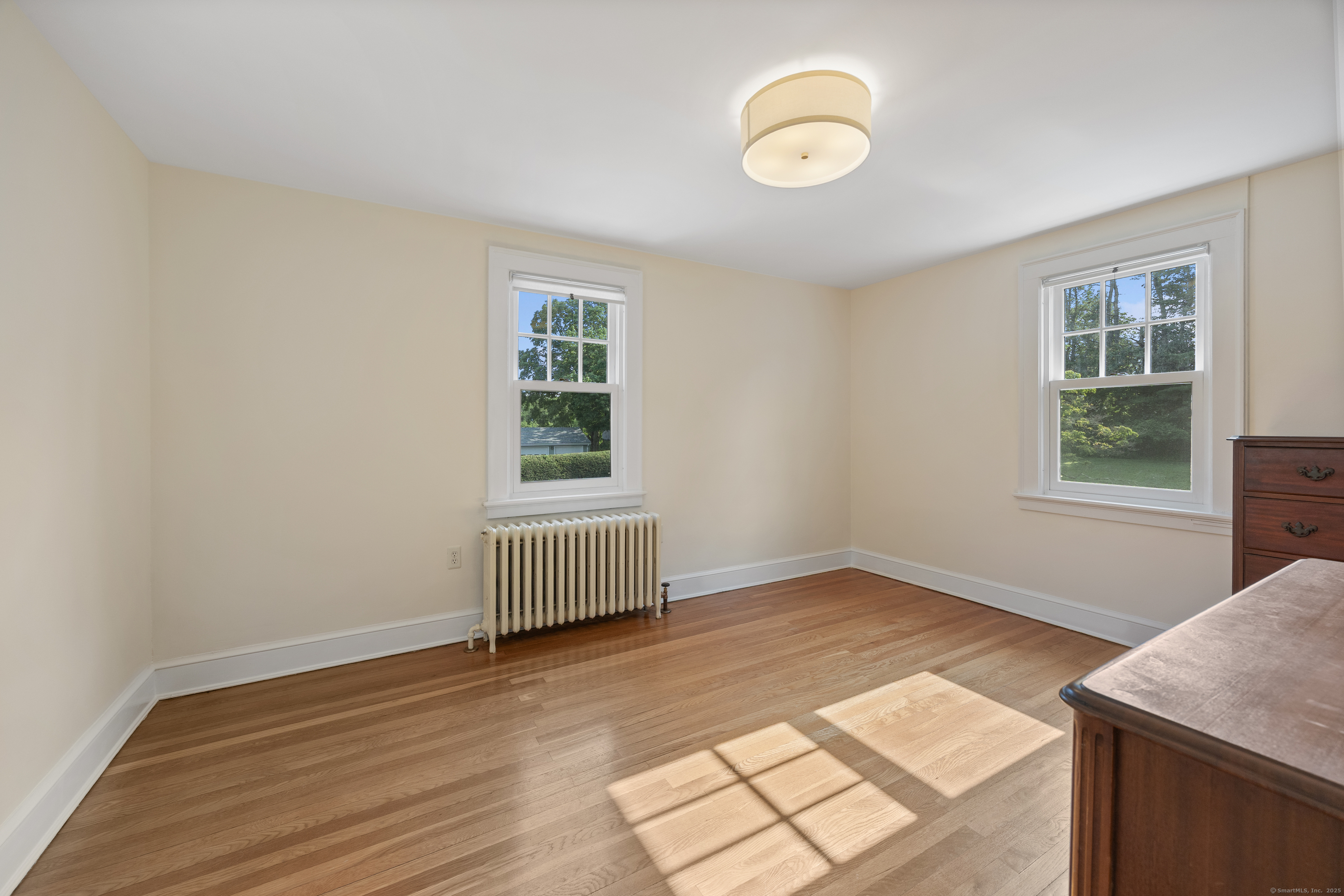 North Haven, Connecticut 06473, United States, 3 Bedrooms Bedrooms, ,2 BathroomsBathrooms,Residential,Pending,152307