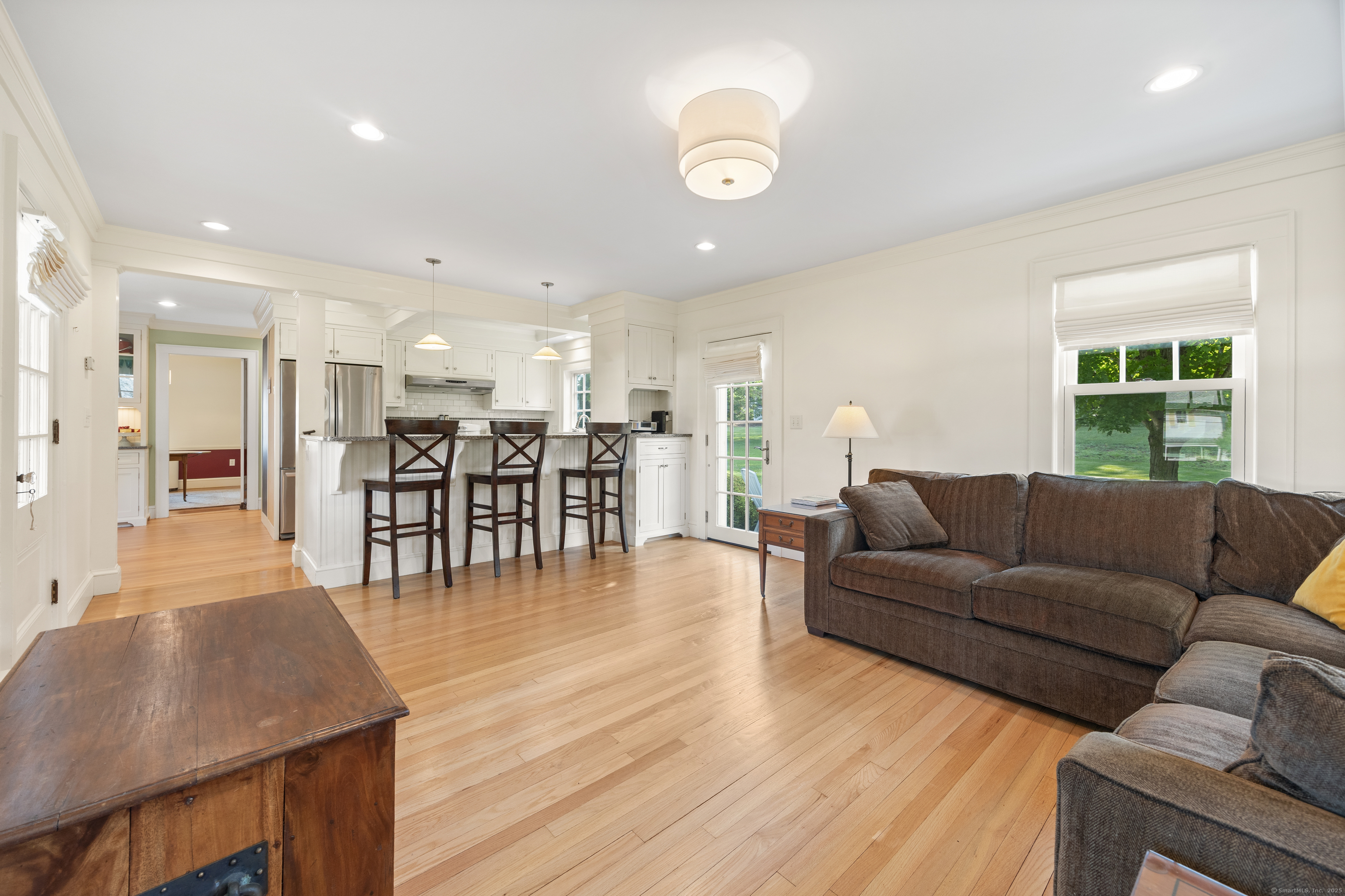 North Haven, Connecticut 06473, United States, 3 Bedrooms Bedrooms, ,2 BathroomsBathrooms,Residential,Pending,152307