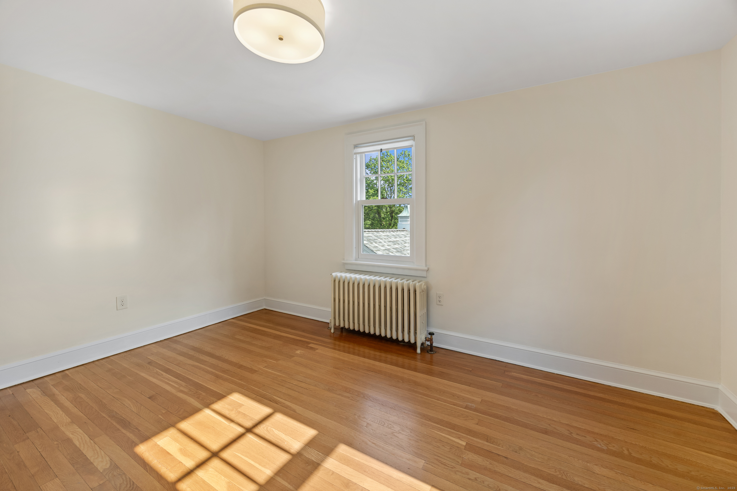 North Haven, Connecticut 06473, United States, 3 Bedrooms Bedrooms, ,2 BathroomsBathrooms,Residential,Pending,152307