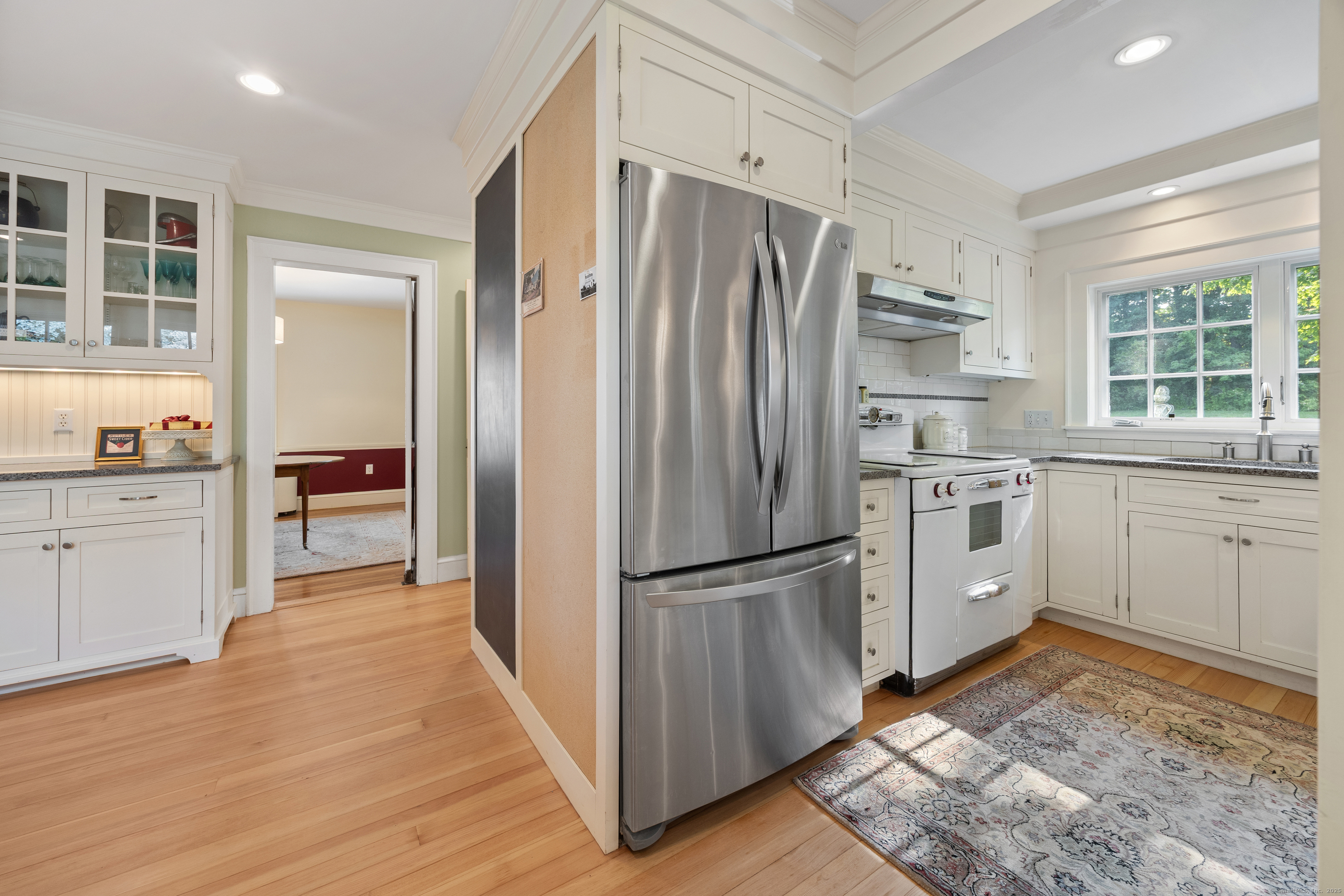 North Haven, Connecticut 06473, United States, 3 Bedrooms Bedrooms, ,2 BathroomsBathrooms,Residential,Pending,152307