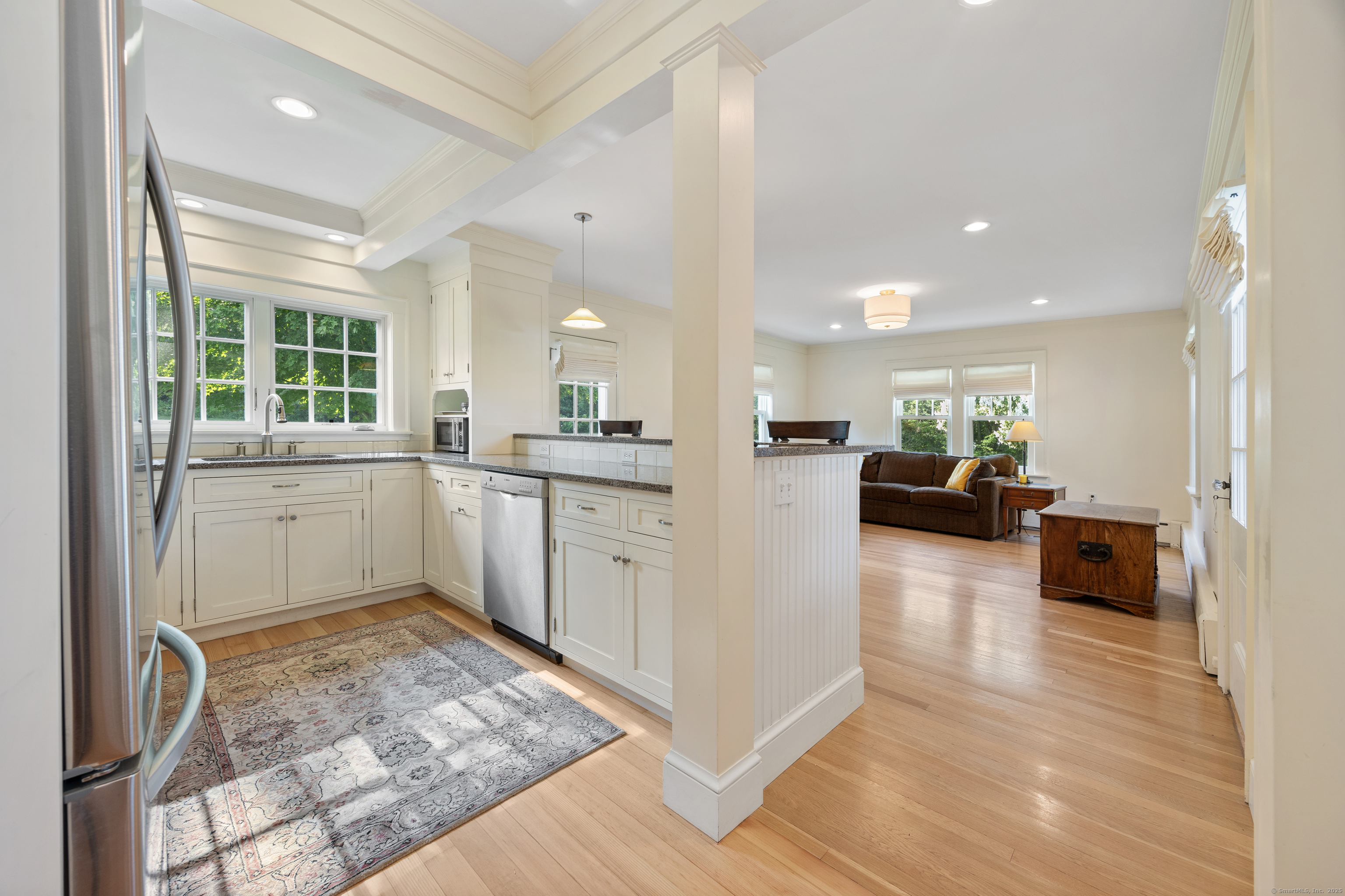 North Haven, Connecticut 06473, United States, 3 Bedrooms Bedrooms, ,2 BathroomsBathrooms,Residential,Pending,152307