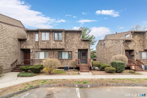 Photo of 21 Towne House Road #21, Hamden, CT 06514 (MLS # 24164954)