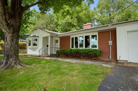 11 Deerbrook Road Norwich CT 06360