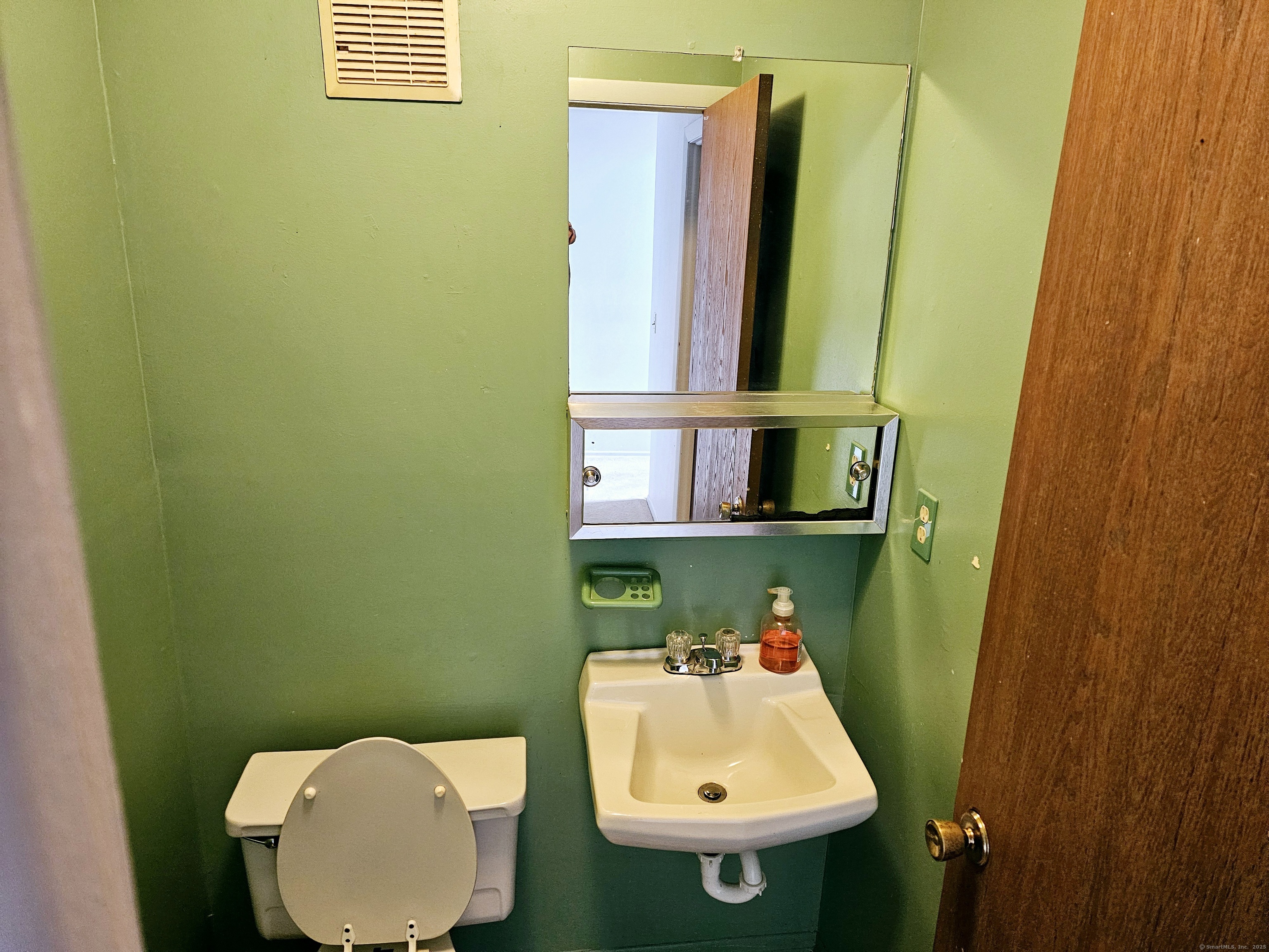 528 Shennecossett Road #20, Groton, Connecticut image 13