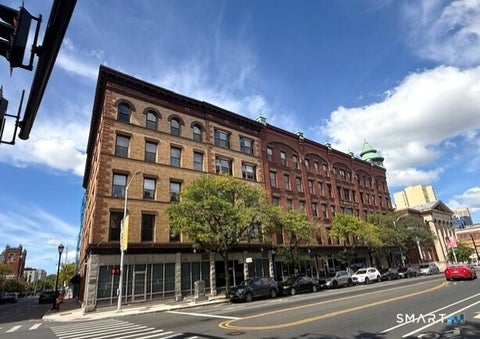 Condo For Sale - 1 Linden Place #406<br/> Hartford, CT 06106