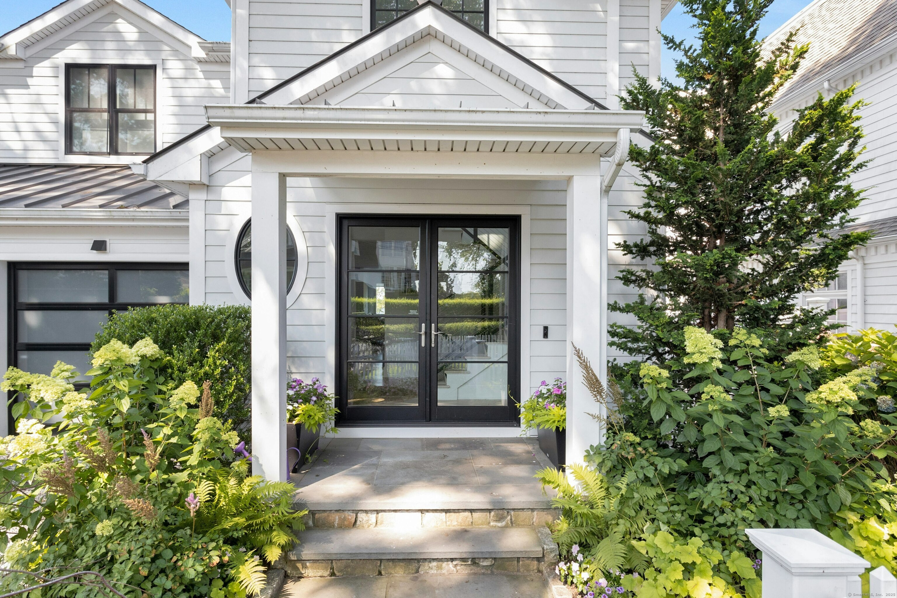 47 Pine Point Road