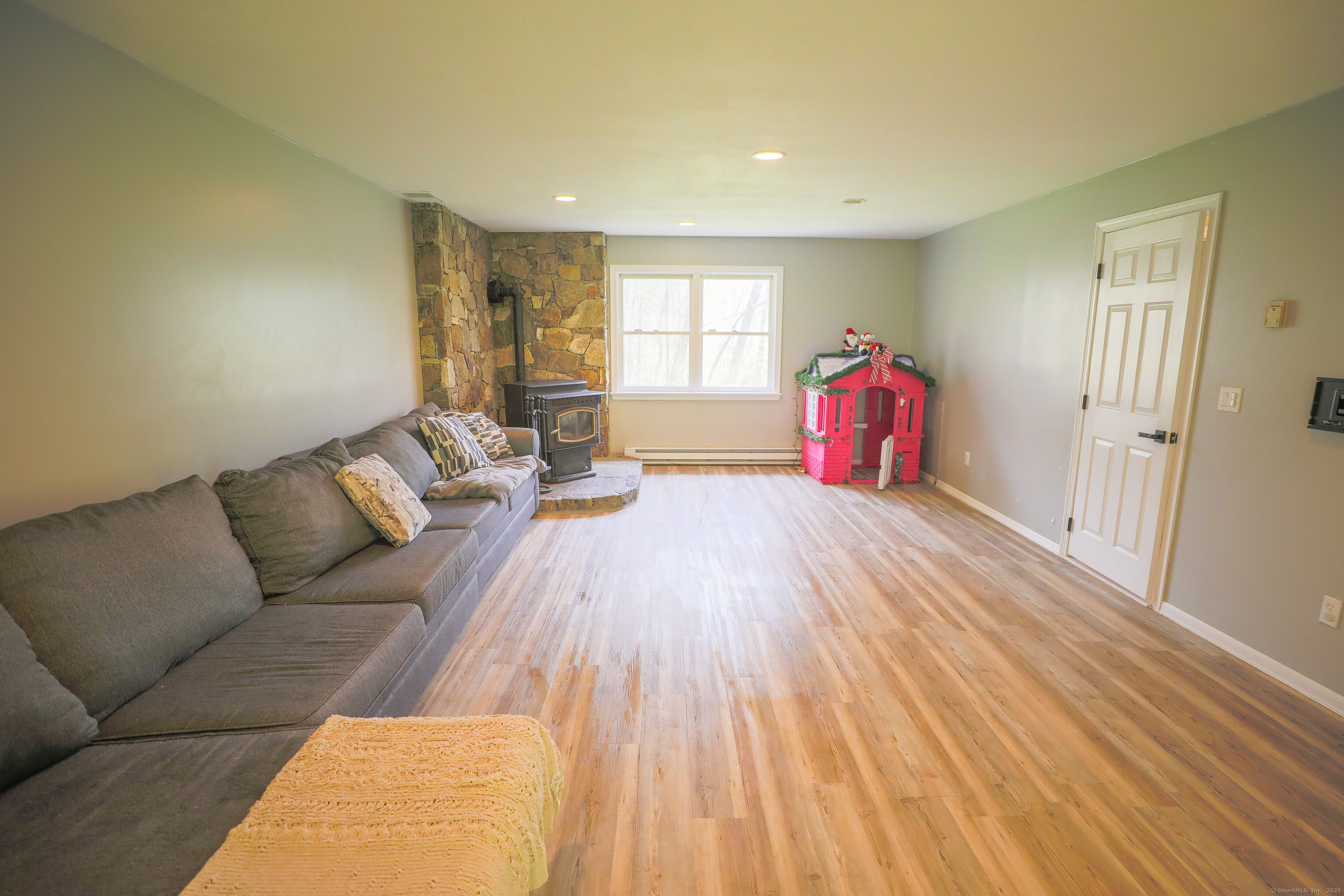 44 Aspetuck Pines Drive, New Milford, Connecticut image 30