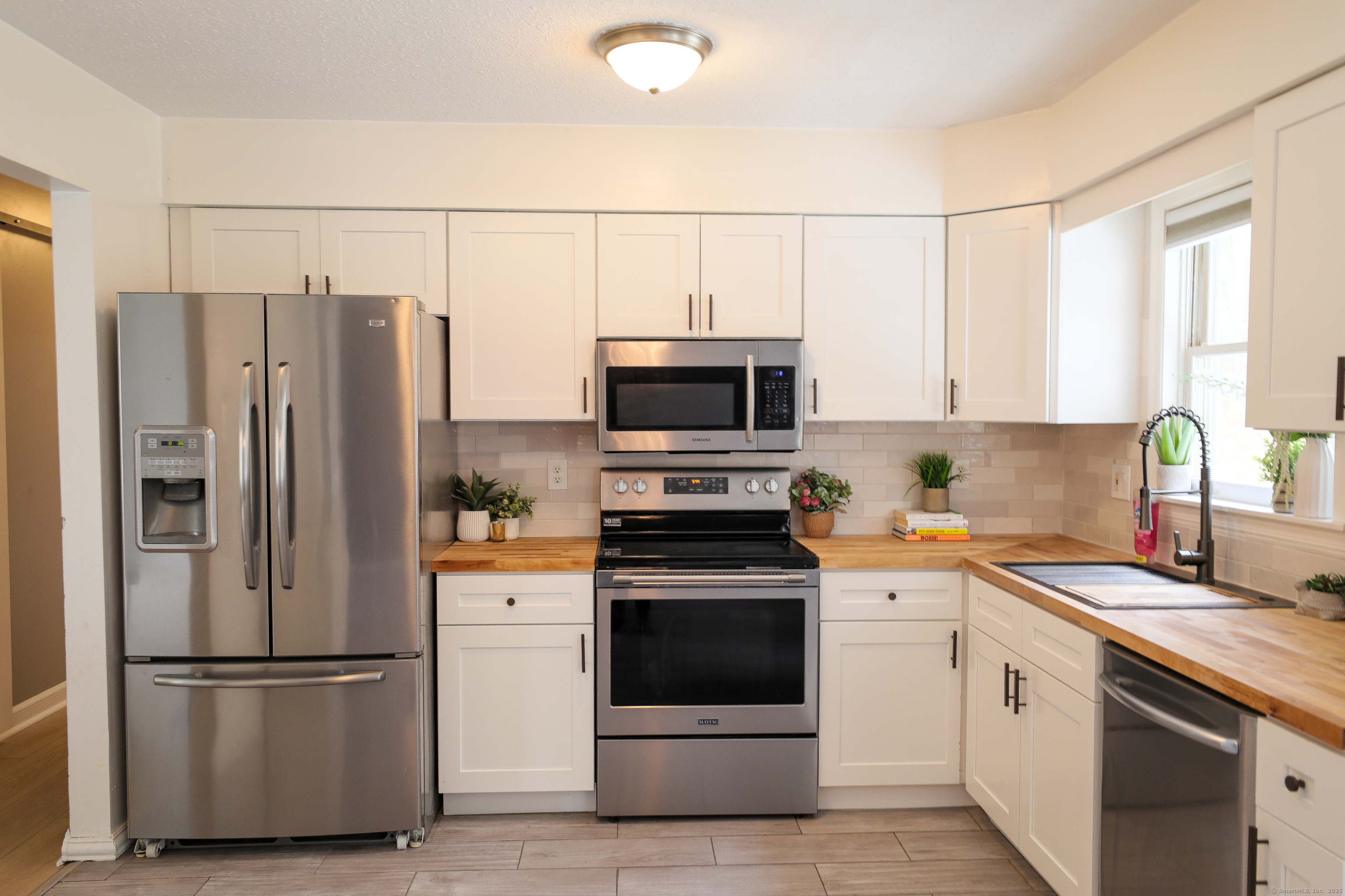 44 Aspetuck Pines Drive, New Milford, Connecticut image 11