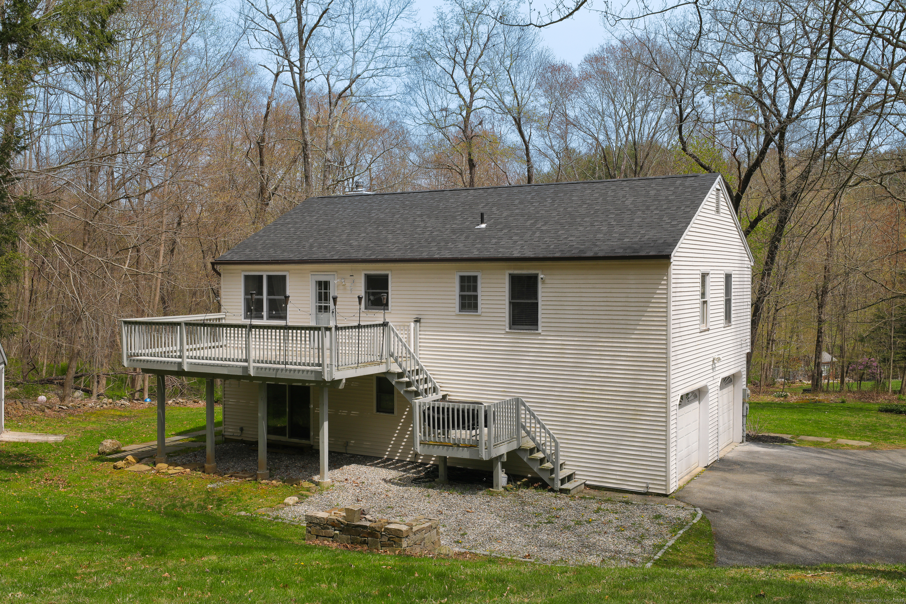 44 Aspetuck Pines Drive, New Milford, Connecticut image 4