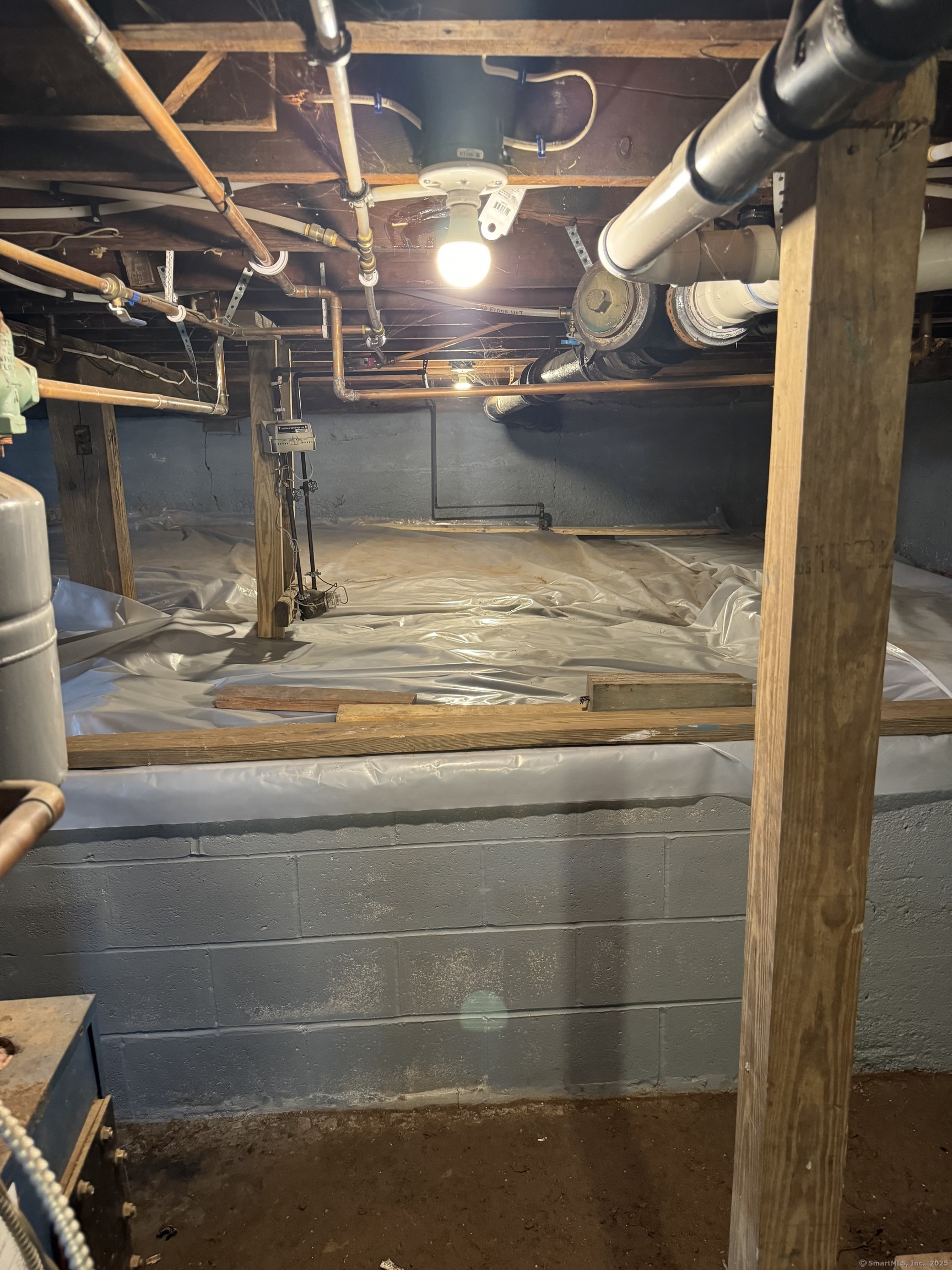 Manchester, Connecticut 06042, United States, 4 Bedrooms Bedrooms, ,2 BathroomsBathrooms,Residential,Active,115068