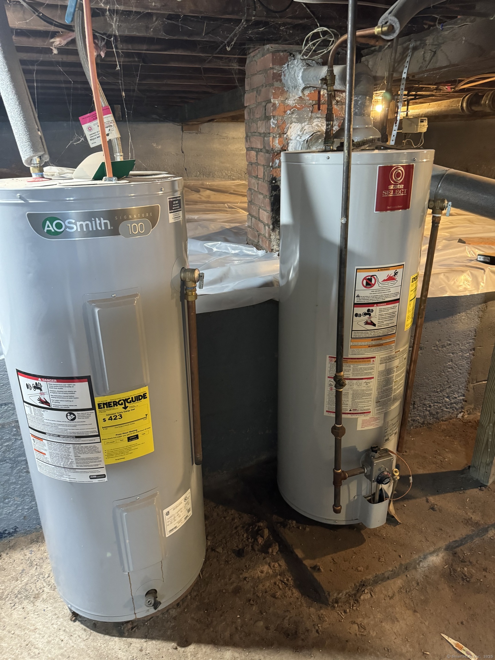 Manchester, Connecticut 06042, United States, 4 Bedrooms Bedrooms, ,2 BathroomsBathrooms,Residential,Active,115068