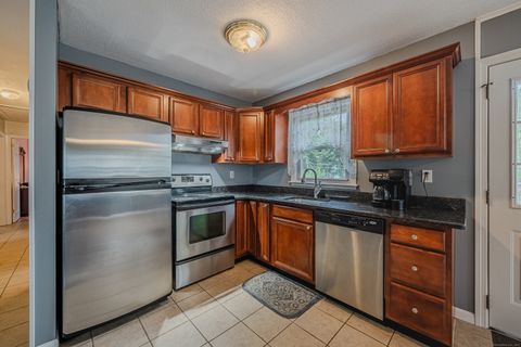 Tiny photo for 26 Oakleaf Drive, Waterbury, CT 06708 (MLS # 24133365)