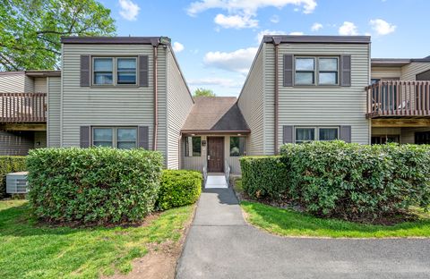 1402 Twin Circle Drive 1402 South Windsor CT 06074