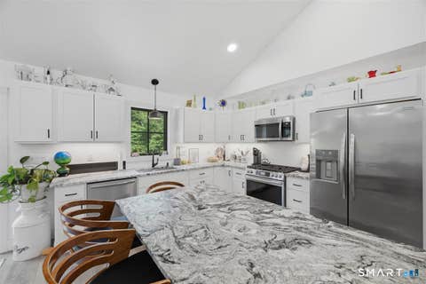 Tiny photo for 91 Minor Lane, Waterford, CT 06385 (MLS # 24187367)