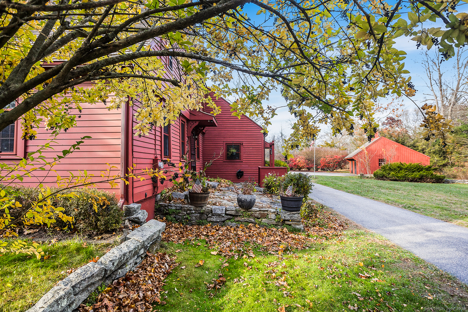 519 Boston Post Road