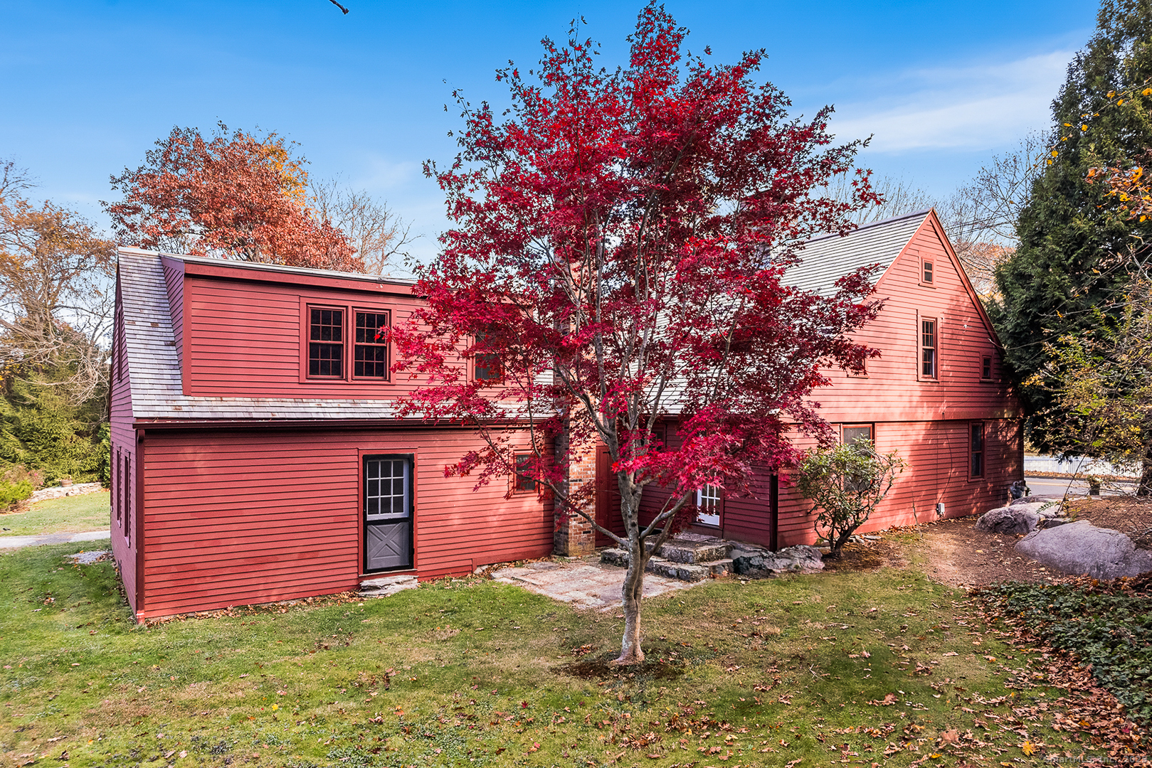 519 Boston Post Road