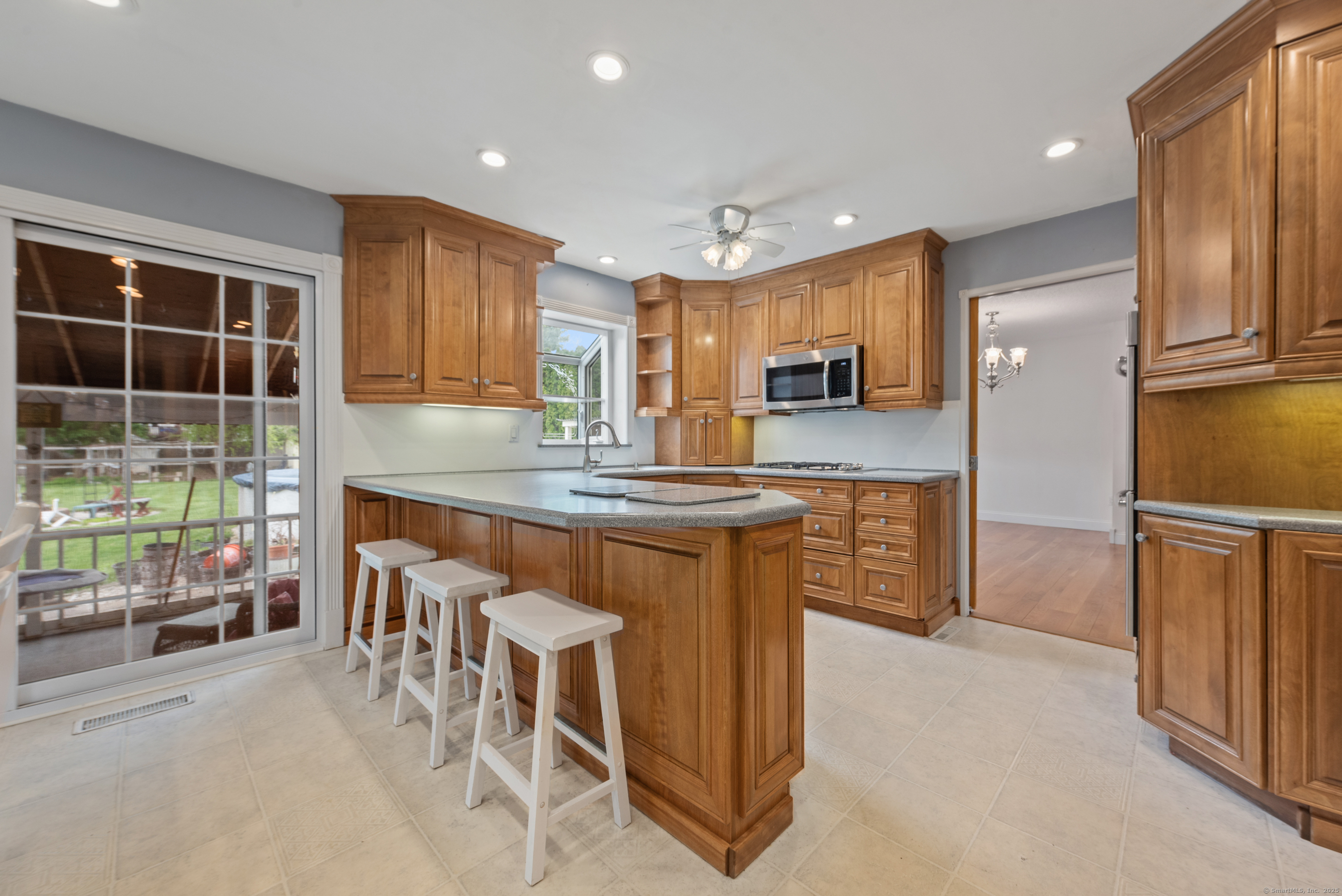 154 Rock Road, North Haven, Connecticut image 11