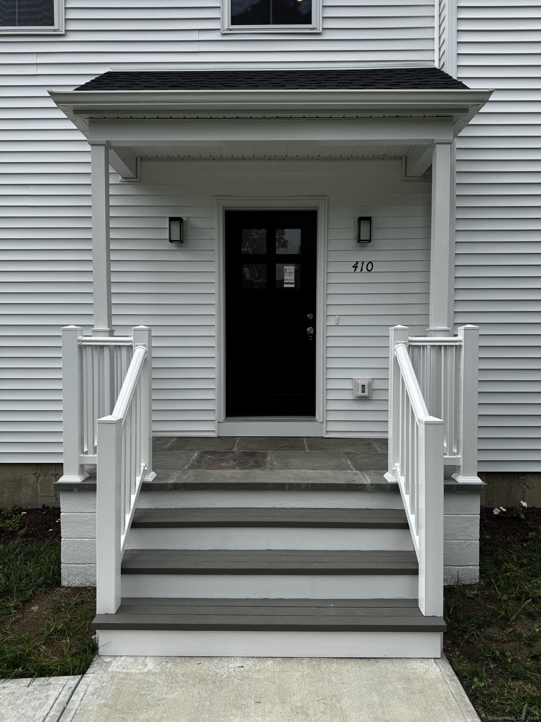 410 Alba Avenue