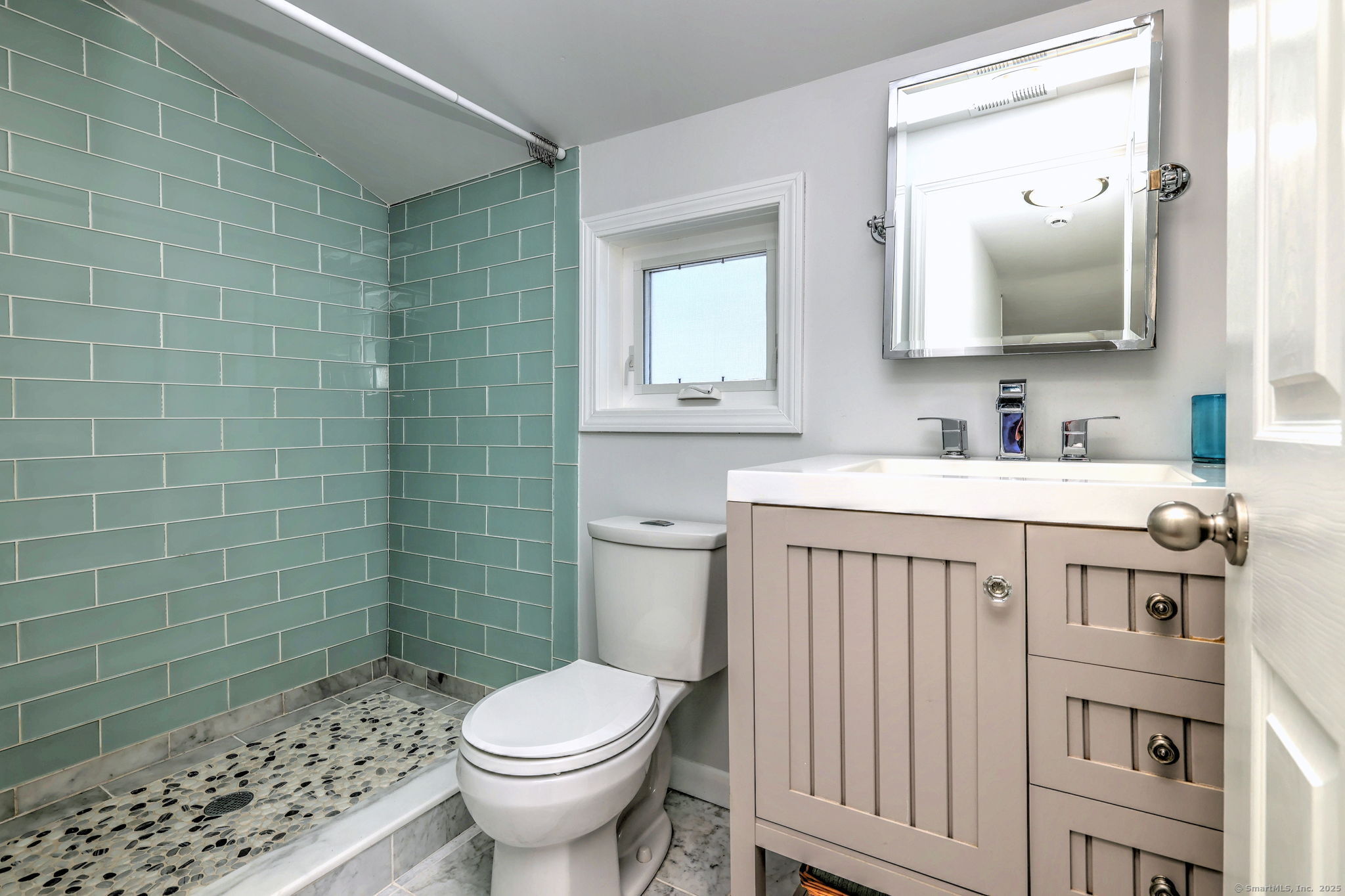 38 Soundview Avenue, Milford, Connecticut image 11