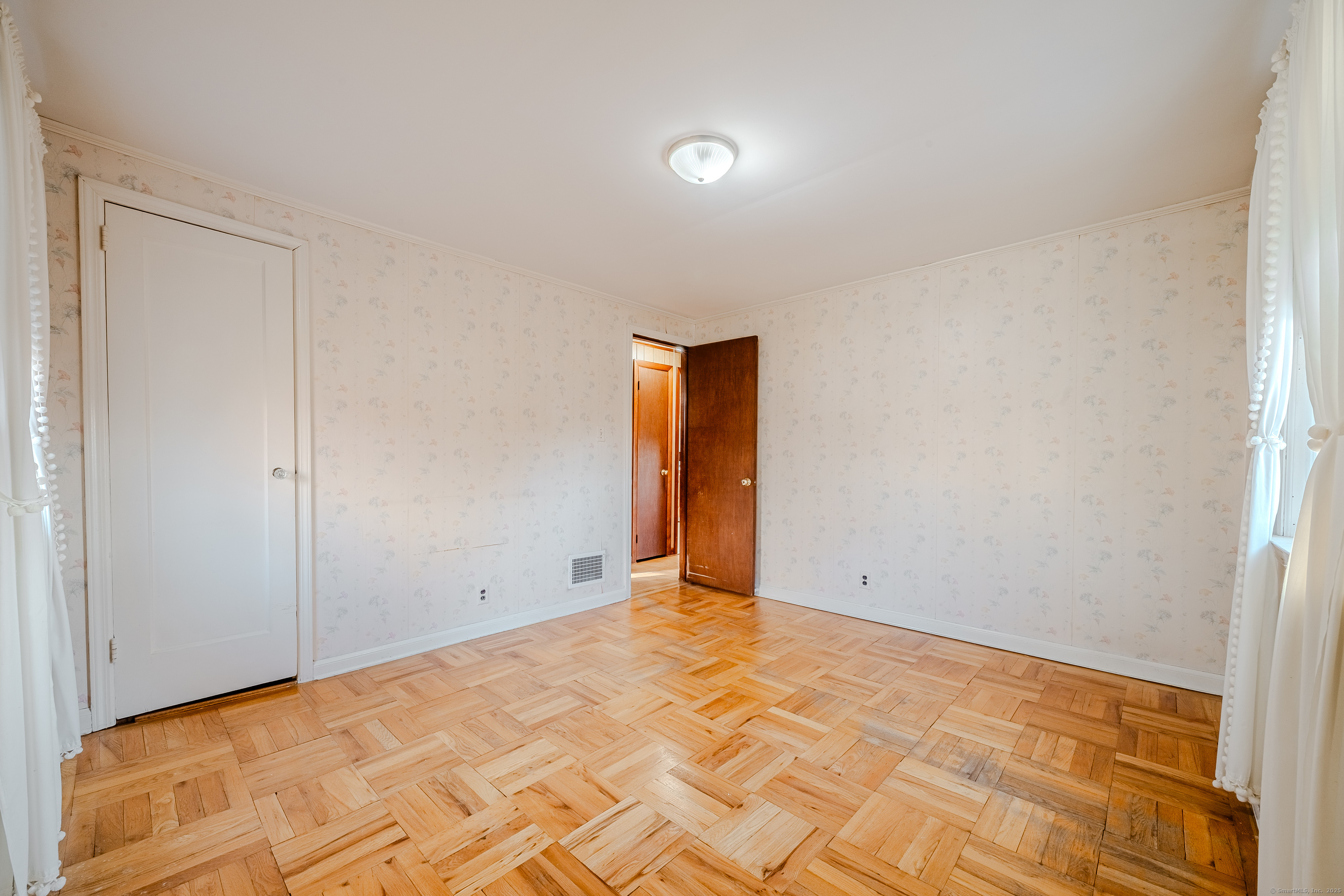 10 Lorenzo Place, Bristol, Connecticut image 14