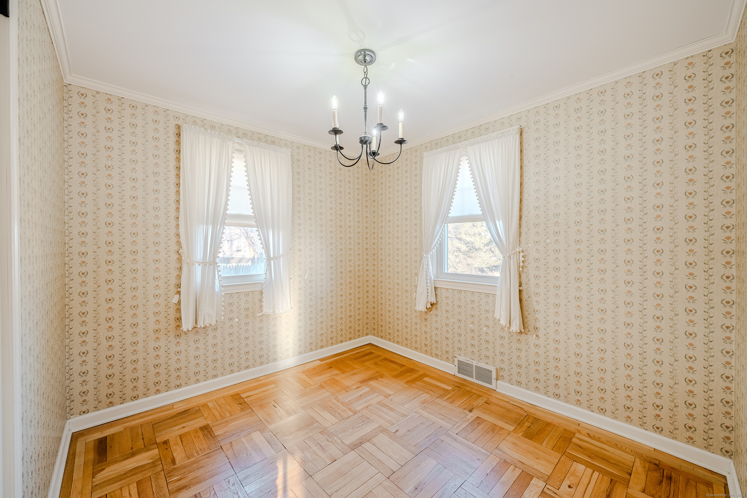 10 Lorenzo Place, Bristol, Connecticut image 17