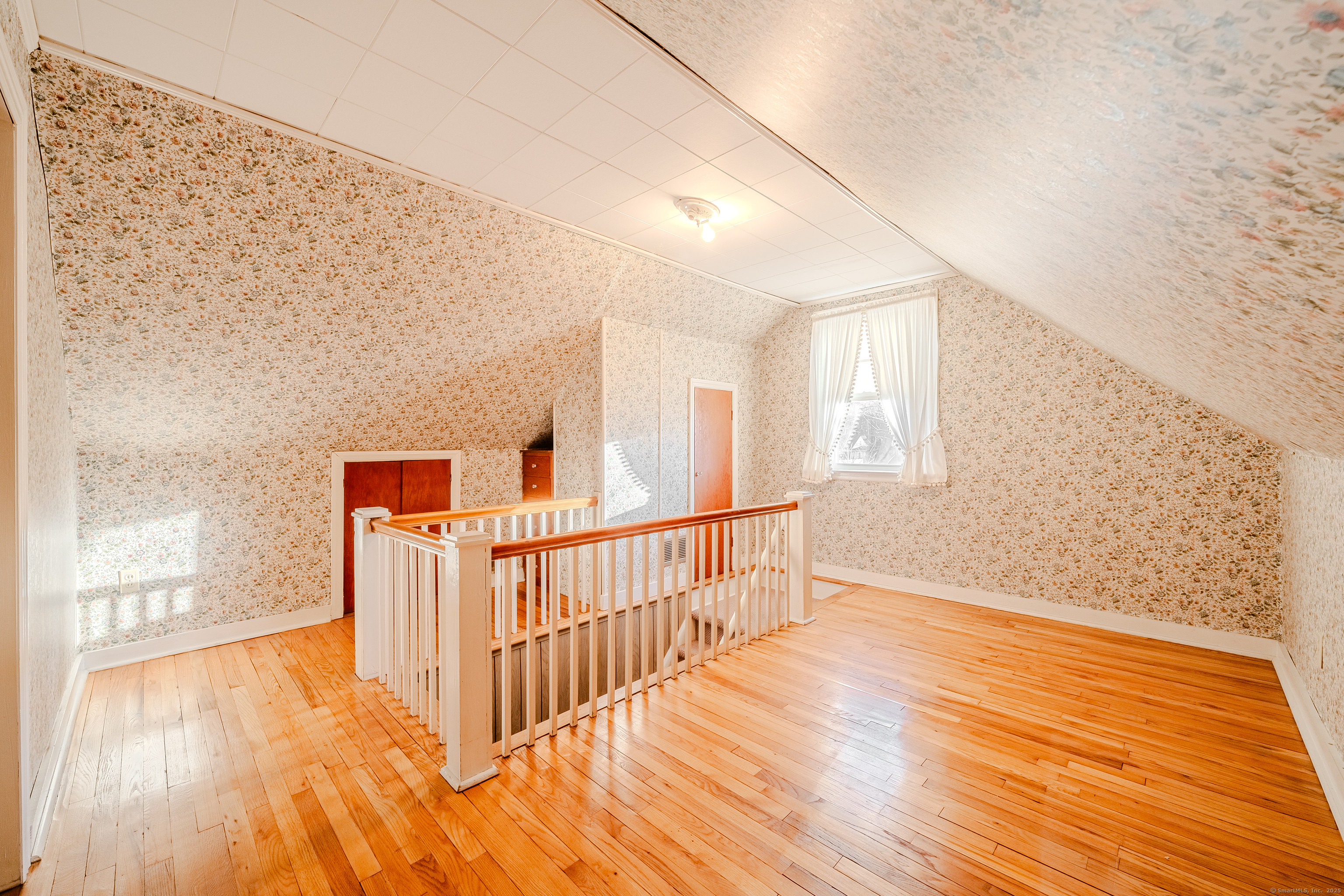 10 Lorenzo Place, Bristol, Connecticut image 12