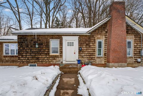 87 West Street Manchester CT 06040