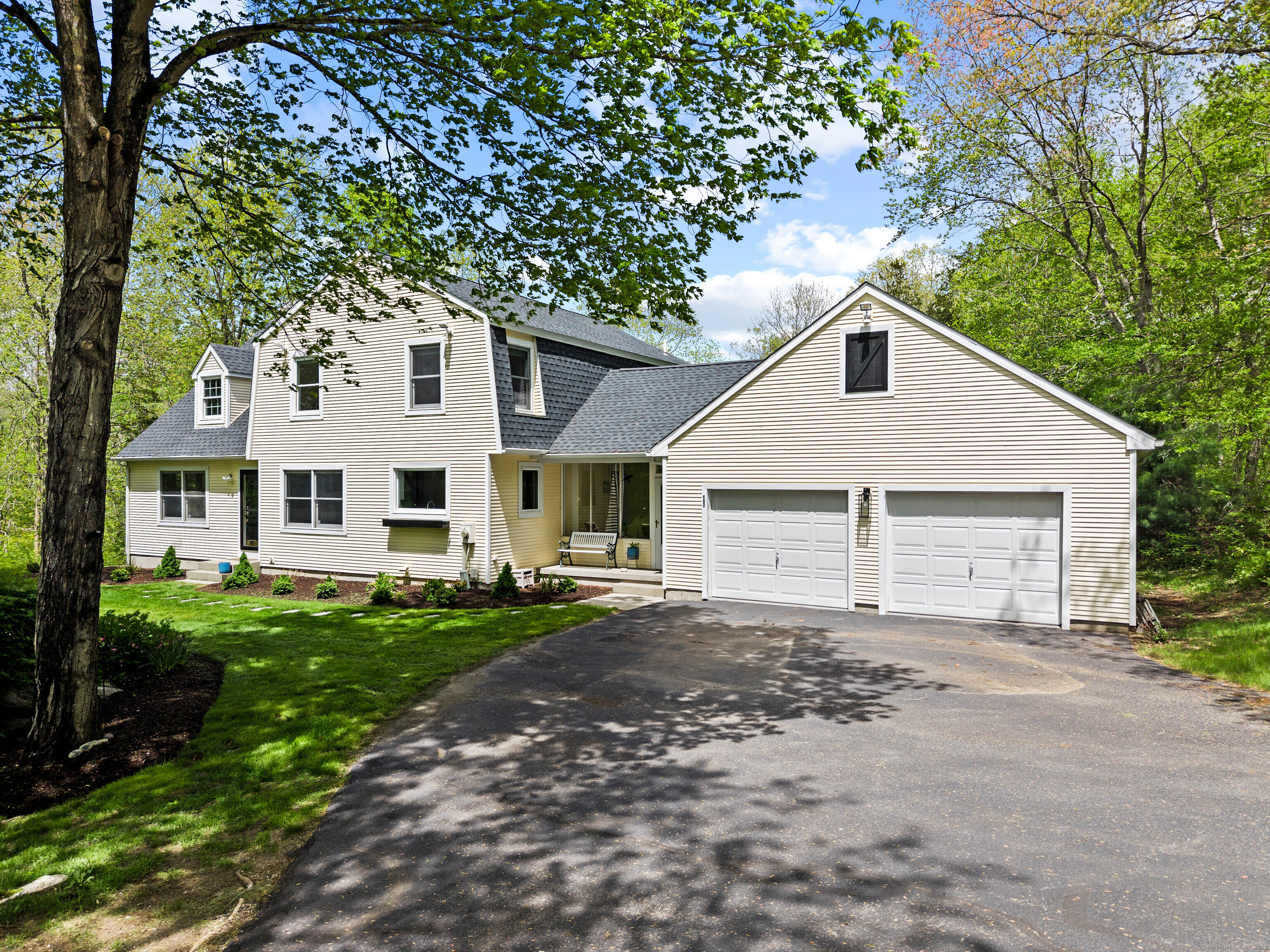 Property for Sale at Hamburg Road, Lyme, Connecticut - Bedrooms: 3 
Bathrooms: 3 
Rooms: 10  - $1,179,900