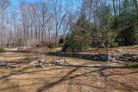 A home in Killingworth