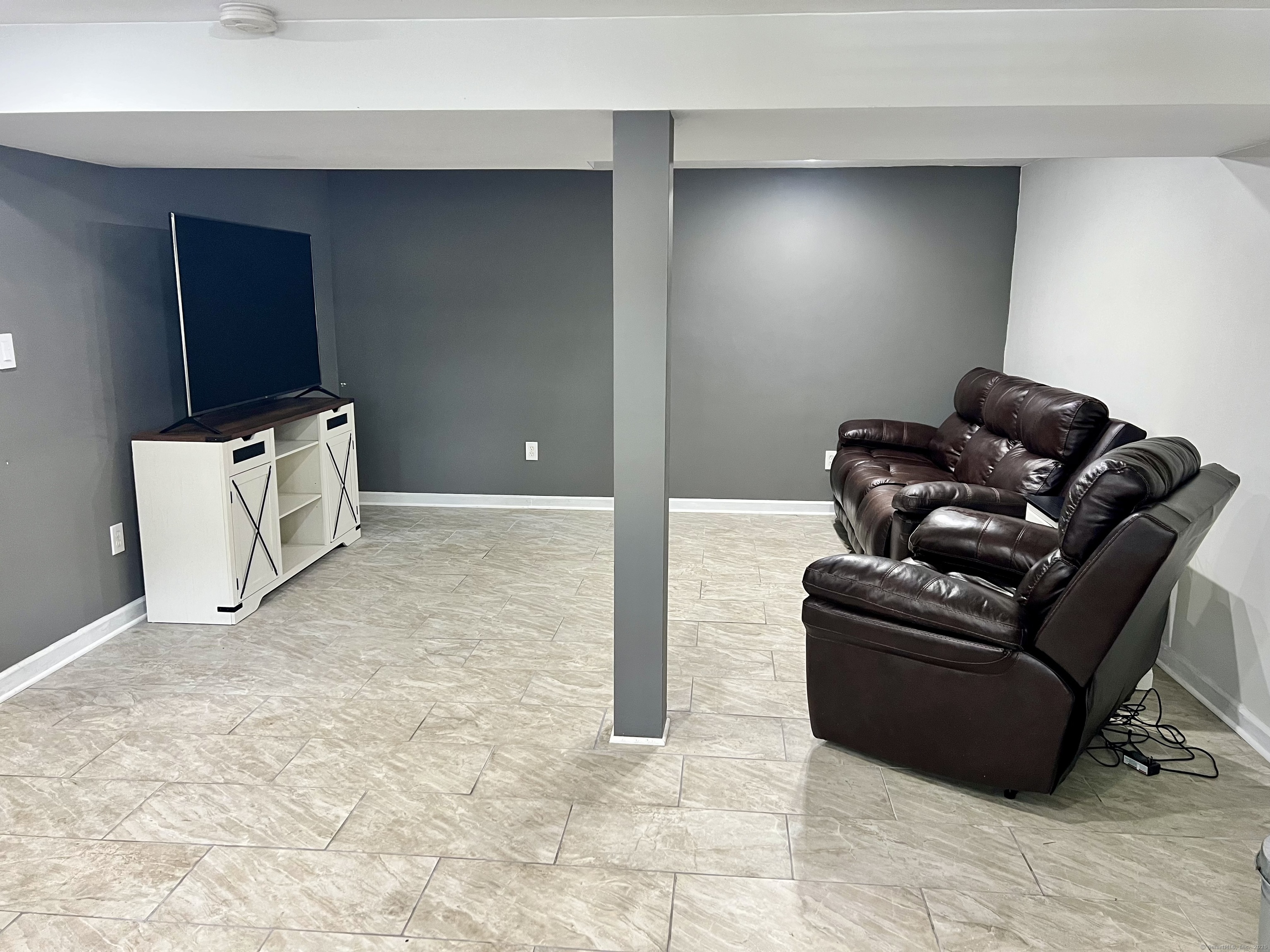 100 Orleans Drive, Bristol, Connecticut image 21
