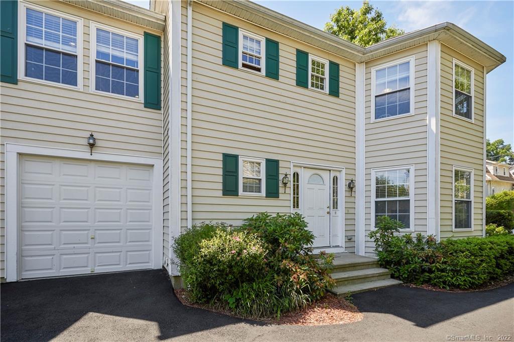 Property for Sale at Houston Terrace A, Stamford, Connecticut - Bedrooms: 3 
Bathrooms: 4 
Rooms: 6  - $769,500