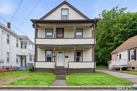 Photo of 28 Alice Street, Torrington, CT 06790 (MLS # 24186771)