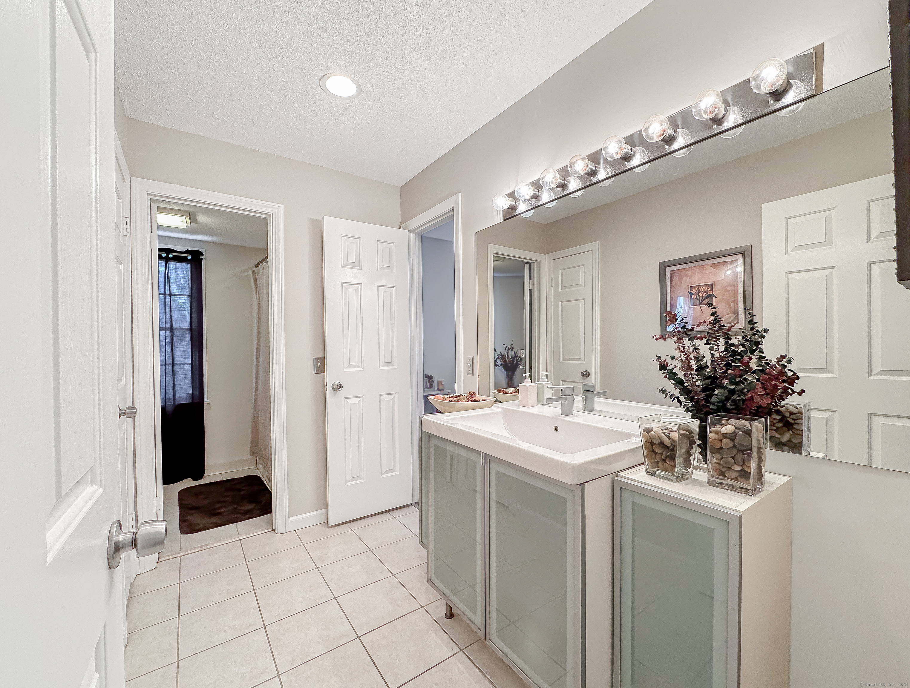 101 Madeline Avenue #APT 63, Waterbury, Connecticut image 18