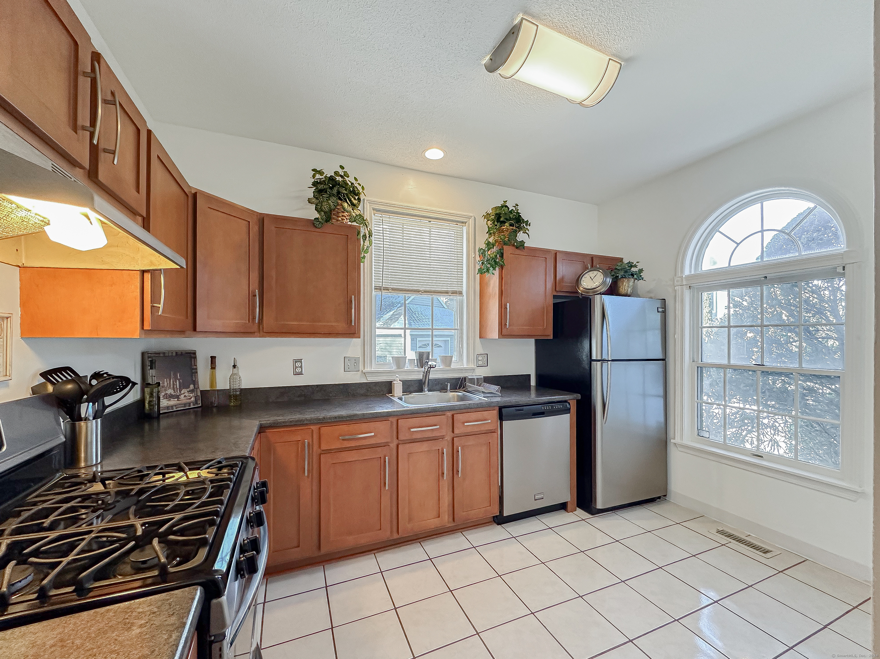 101 Madeline Avenue #APT 63, Waterbury, Connecticut image 11