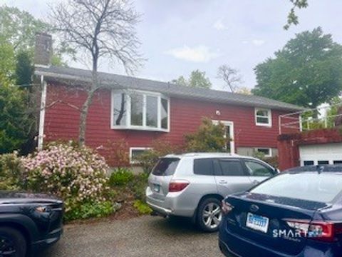 Photo of 13 Broken Arrow Road, Hamden, CT 06518 (MLS # 24175865)