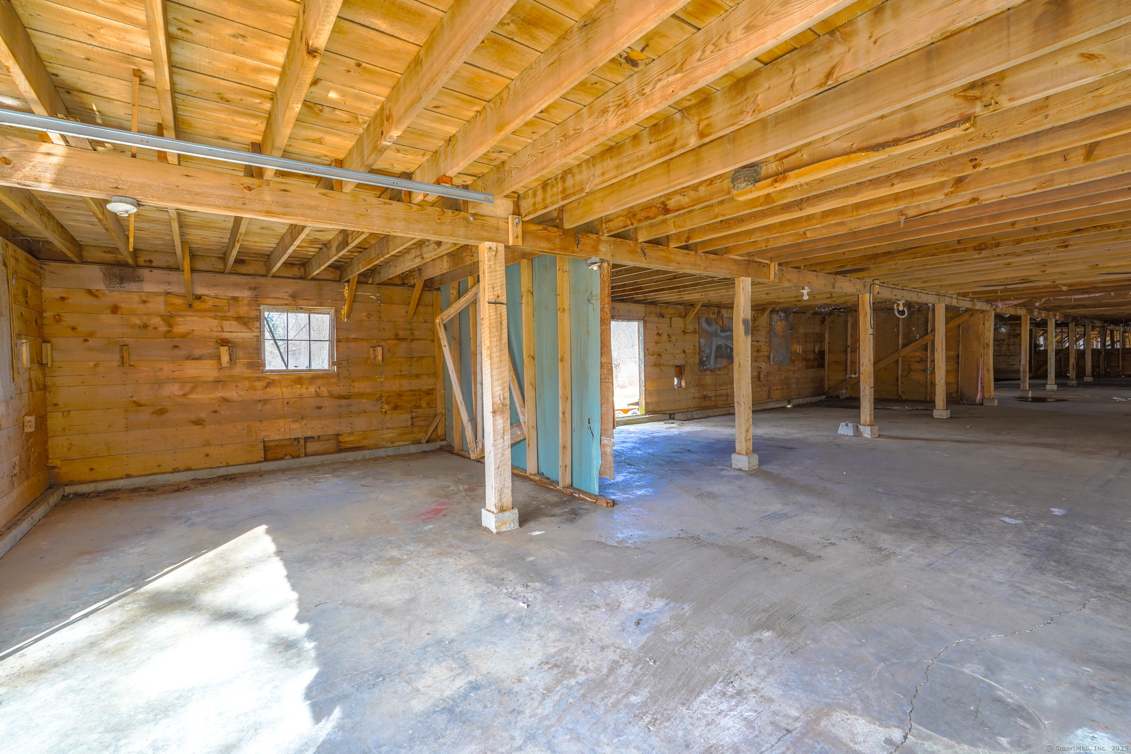 106B Tripp Hollow Road, Brooklyn, Connecticut image 4