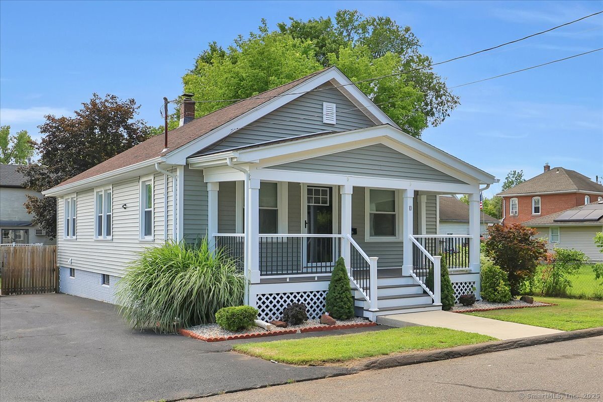 10 Enfield Avenue