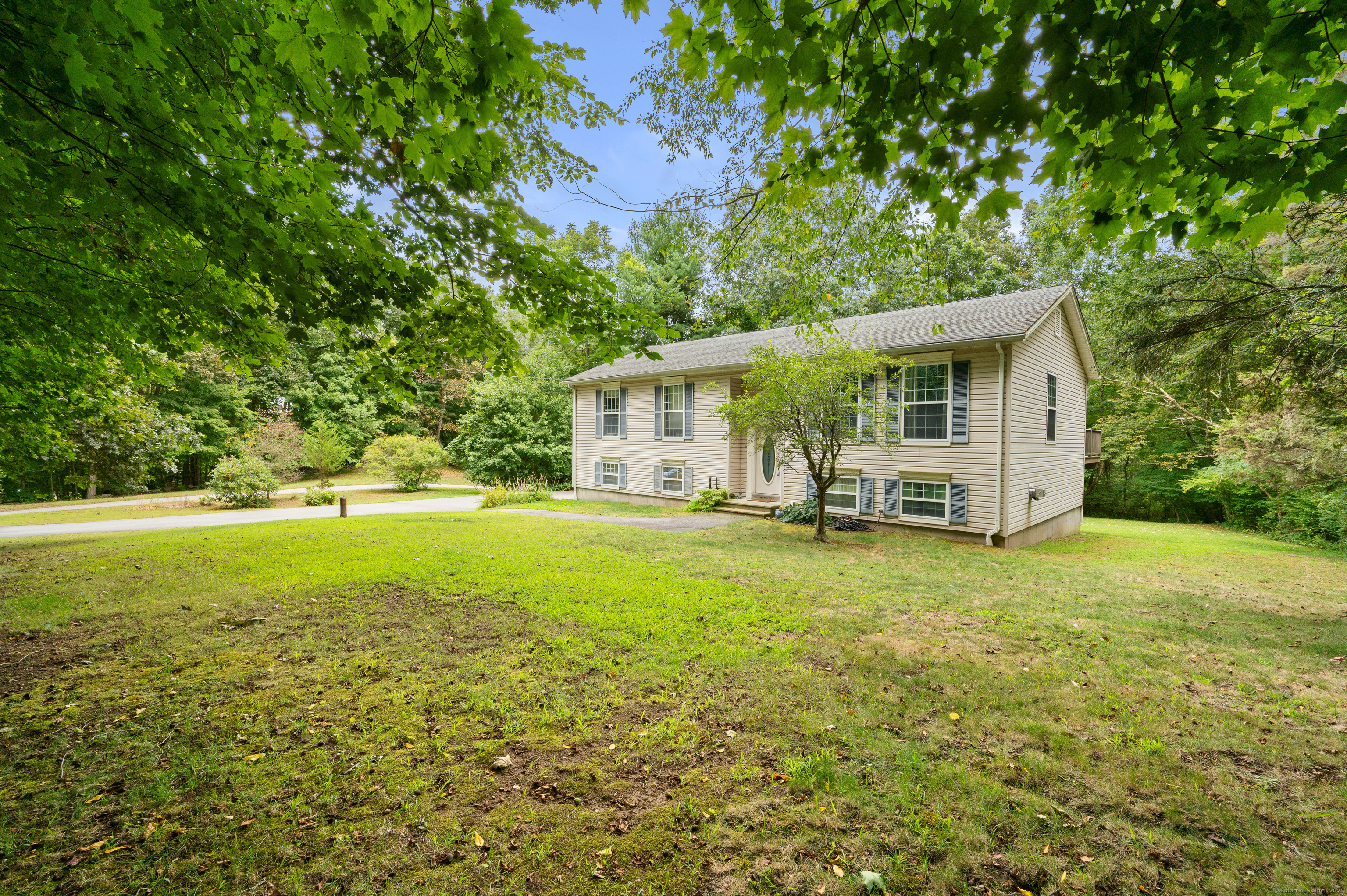 11 Lee Road