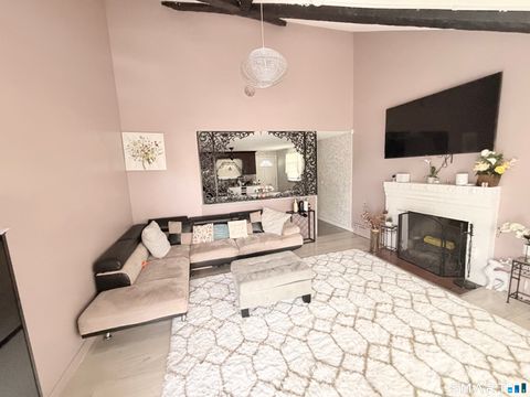 Tiny photo for 16 Ledger Street, Hartford, CT 06106 (MLS # 24168258)