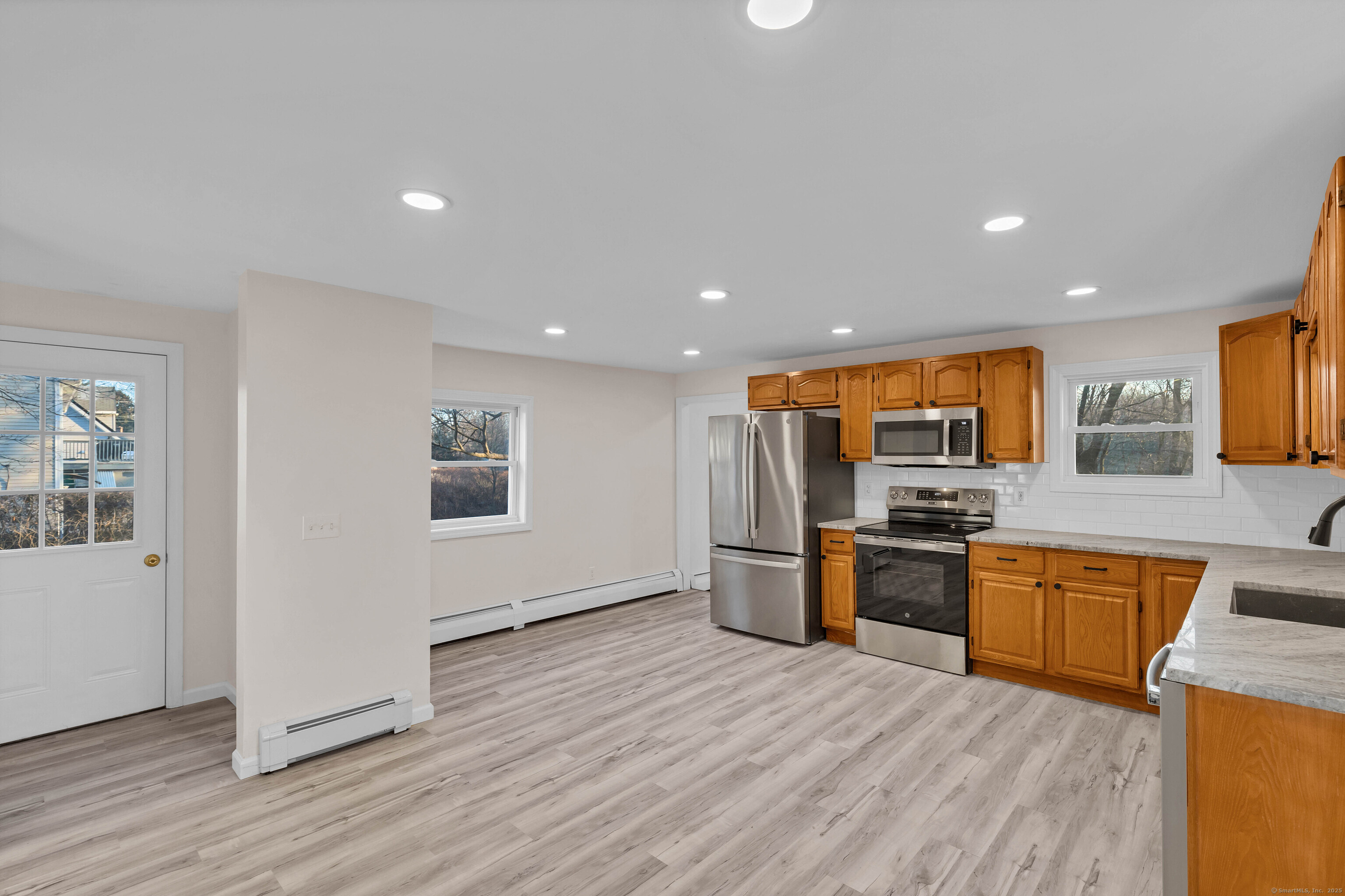 41 Maple Avenue Extension, Montville, Connecticut image 17